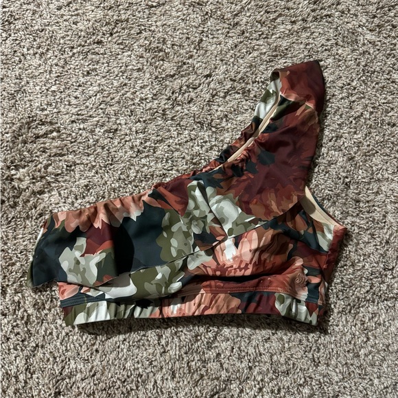 Albion Swim Icon Wave crop, Messina. - Picture 5 of 8